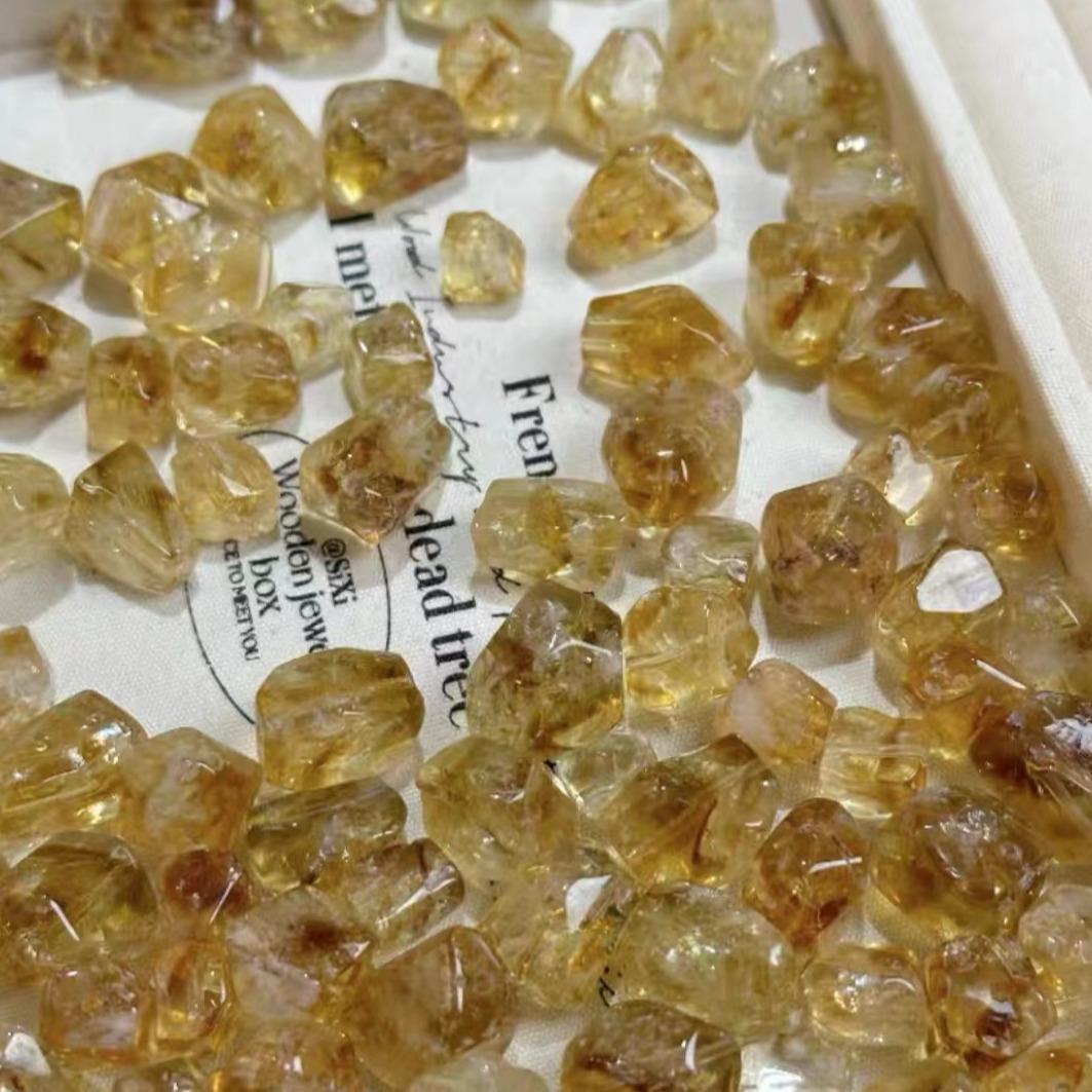 Natural Yellow Pagoda Crystal Shaped Beads (Pcs)