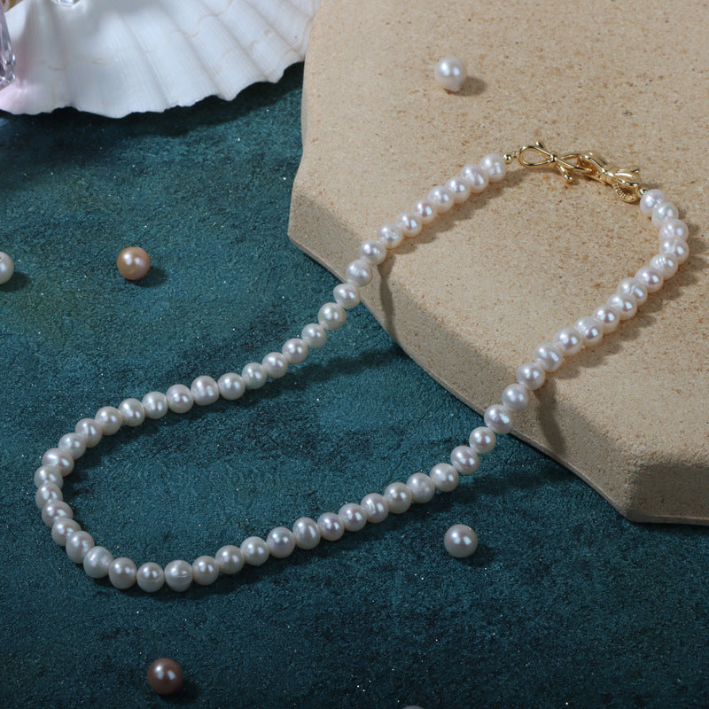 freshwater pearls necklace