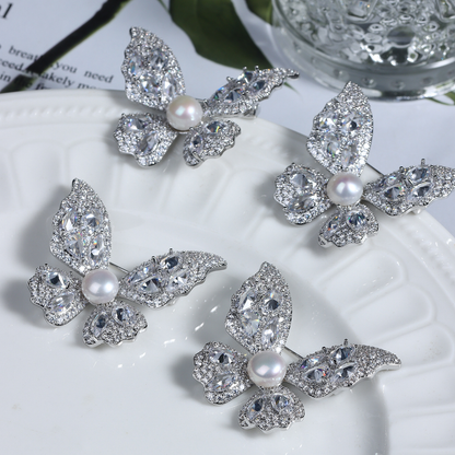 Dreamy Pearl Butterfly Crystal Brooch